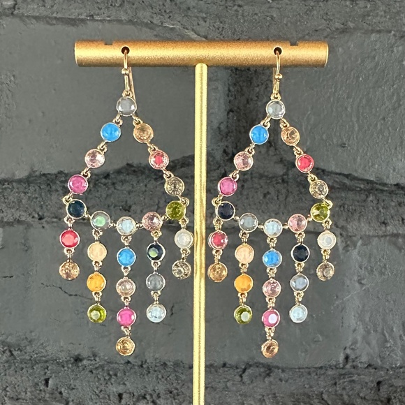 MUTLI-COLOR CRYSTAL CHANDELIER EARRINGS. - Picture 1 of 3